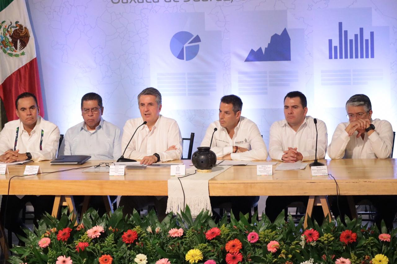 Photo of Gobierno de Oaxaca e INEGI, aliados para mejorar políticas públicas a favor de la sociedad oaxaqueña: AMH