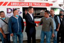 Photo of Entrega Alejandro Murat siete ambulancias equipadas en beneficio de la Sierra Sur